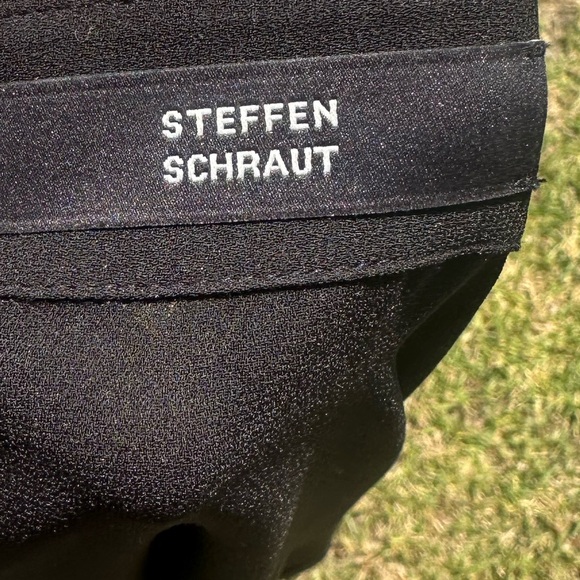 100% Polyester - Picture 7 of 8